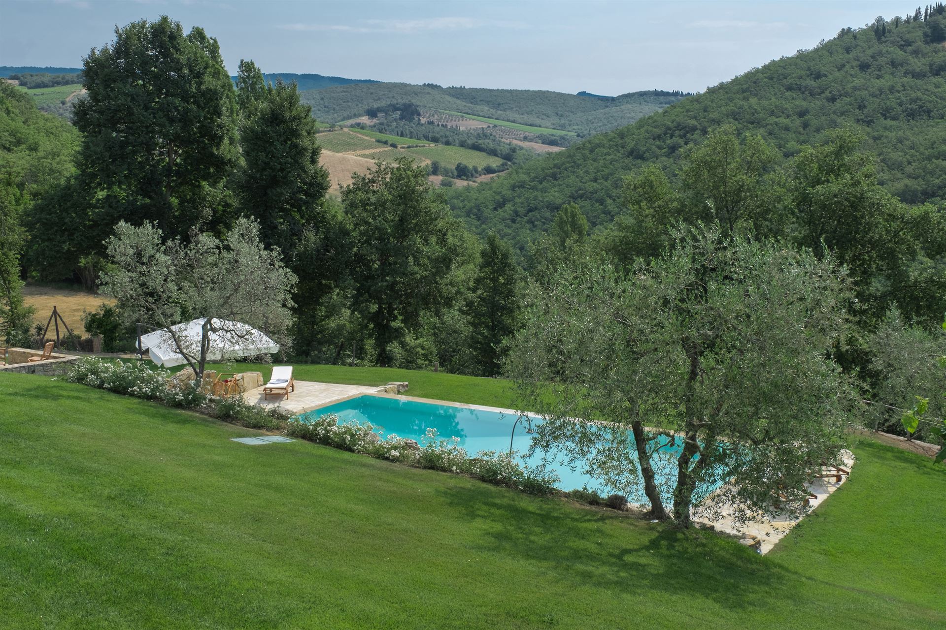 Tuscany Villa Tenuta Lo Spugno - Rental in Radda in Chianti - Siena and  Chianti - Tuscany